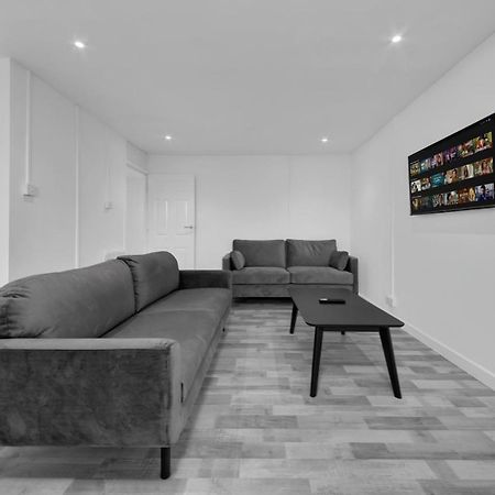 Suites By Rehoboth - Overcomers- Deptford Londen Buitenkant foto