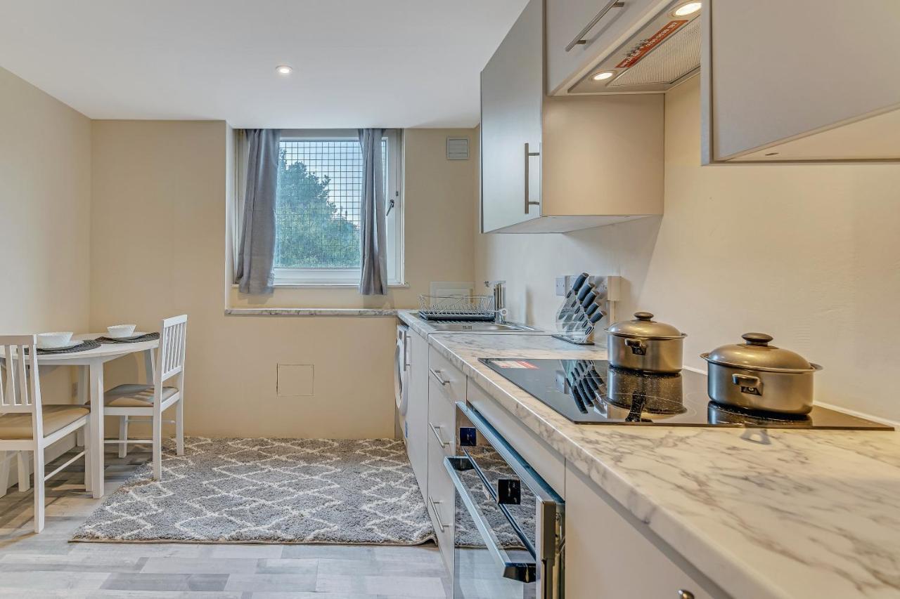Suites By Rehoboth - Overcomers- Deptford Londen Buitenkant foto