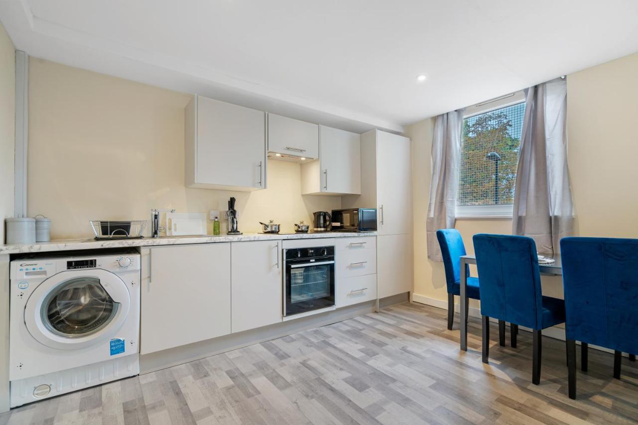 Suites By Rehoboth - Overcomers- Deptford Londen Buitenkant foto